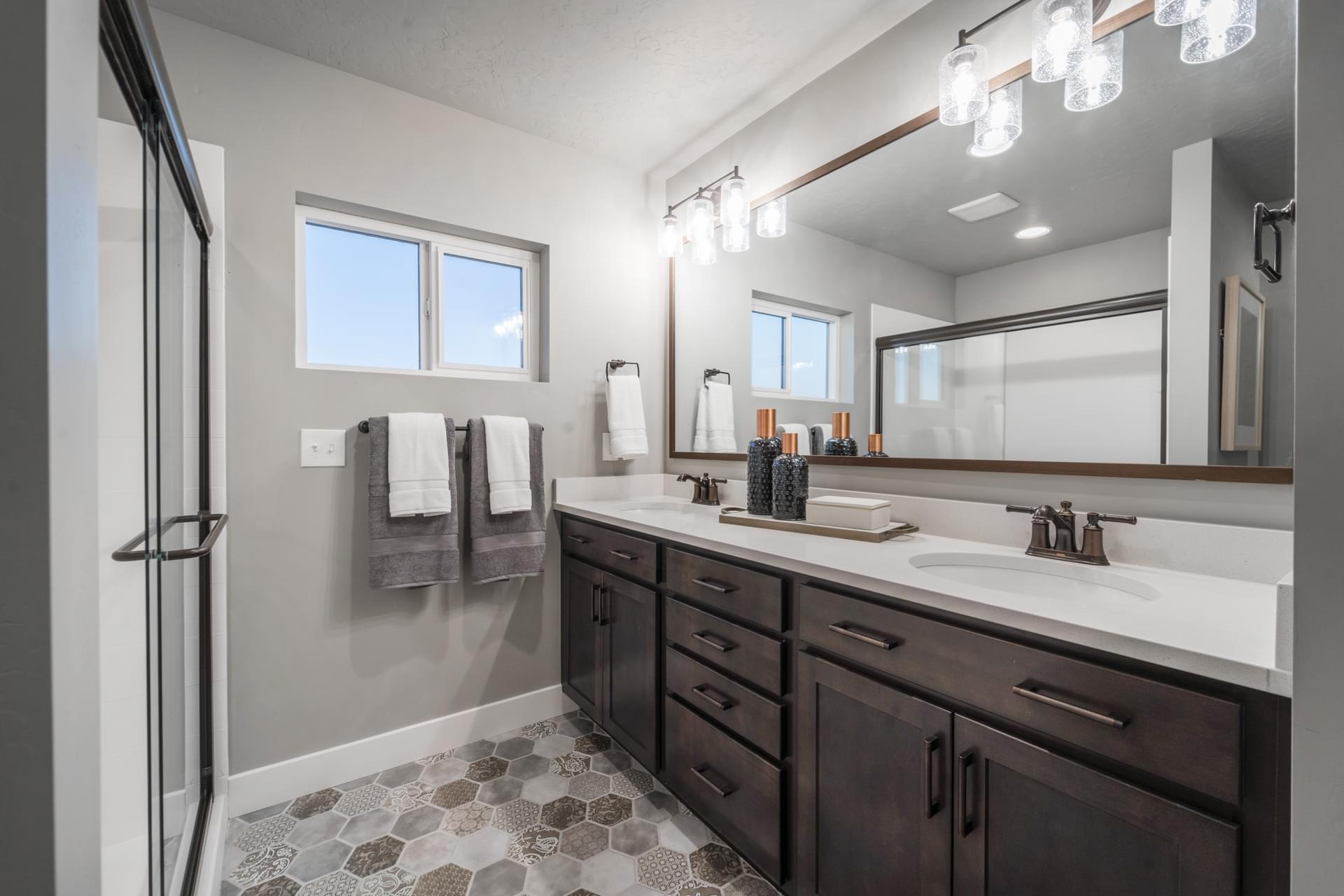 New Home Owner's Suite Photos of Fieldstone Homes