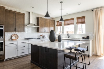 4br New Home in Eagle Mountain, UT